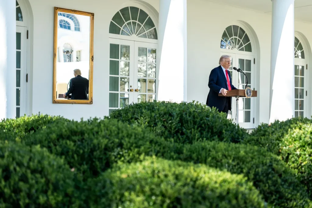 Now Trump in middle of White House ballroom drama Tehelka